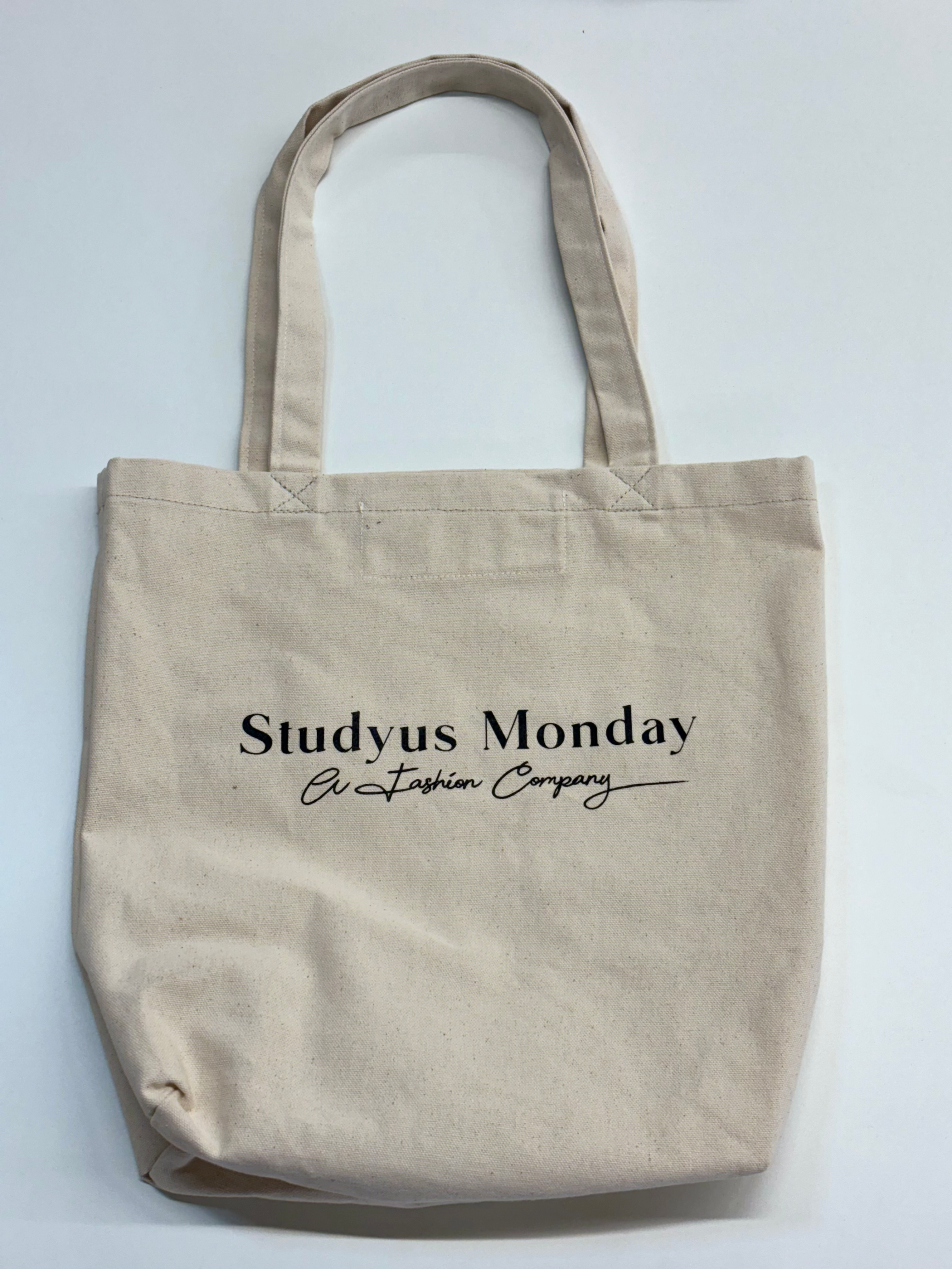 The Studyus Monday Tote